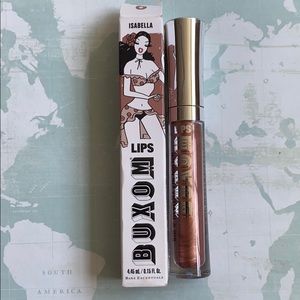 Buxom plumping lip gloss Isabella
